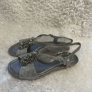 Alex Marie leather Silver wedge ankle strap Sandals silver beaded accent SZ10